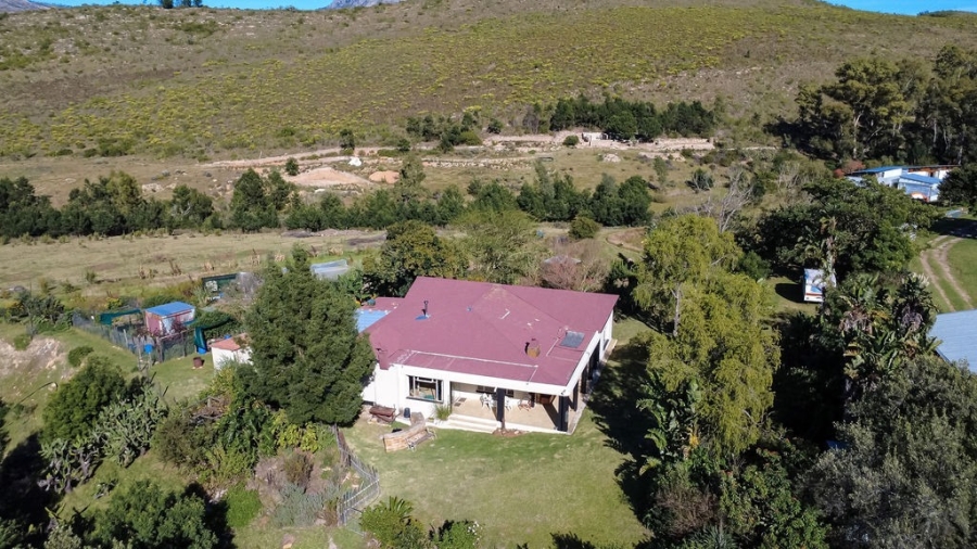 4 Bedroom Property for Sale in Joubertina Eastern Cape